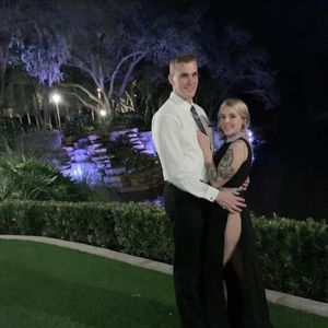 Meet your Posher, Allexia